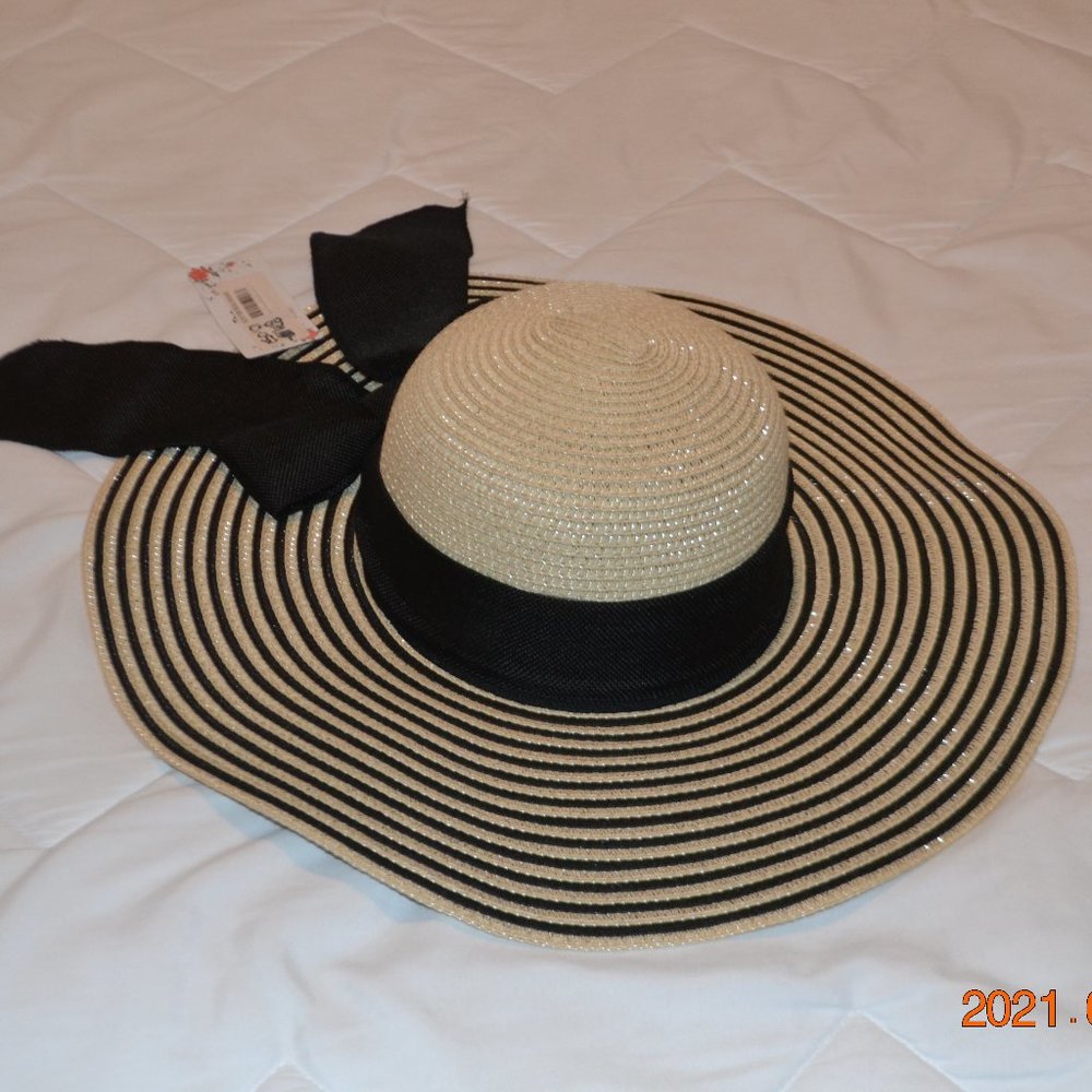 Women's Floppy Hat